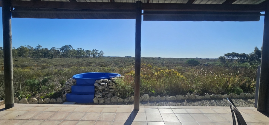 3 Bedroom Property for Sale in Hartebeesfontein Western Cape